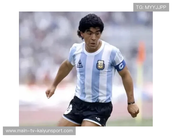 马特乌斯称赞马拉多纳：足球世界的最佳传奇，马拉多纳评价马特乌斯